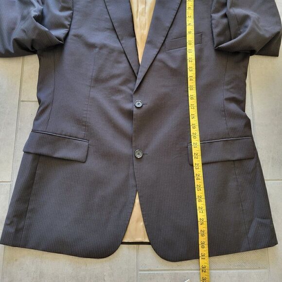 Hugo Boss Suit jacket size 42R‎ - Picture 8 of 12